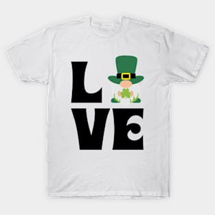 St Patrick's Day Love Gnome T-Shirt